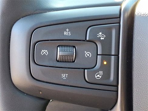 Certified 2024 GMC Sierra 1500 AT4 w/ AT4 Preferred Package image 17