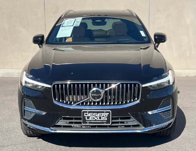 Used 2022 Volvo XC60 B5 Inscription w/ Advanced Package FWD image 3