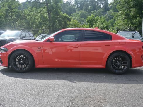 Used 2022 Dodge Charger Scat Pack RWD image 5