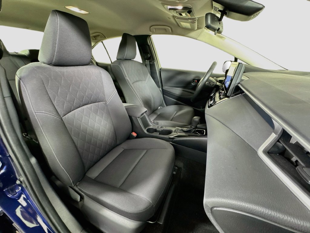 Used 2024 Toyota Corolla LE FWD image 28