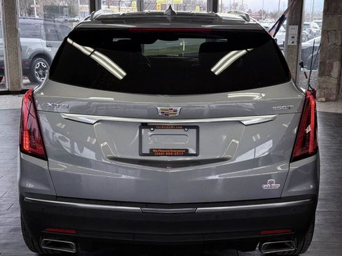 Used 2025 Cadillac XT5 Luxury w/ LPO, Floor Liner Package FWD image 7