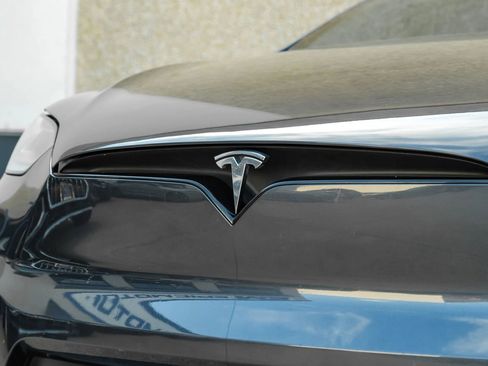 Used 2023 Tesla Model X Plaid image 84