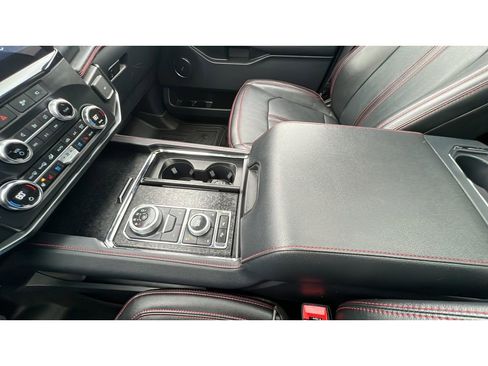 Used 2022 Ford Expedition Max Limited image 20