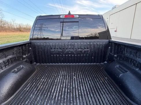 Used 2019 RAM 1500 Big Horn AWD/4WD image 30