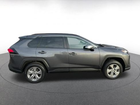 Used 2025 Toyota RAV4 XLE image 16