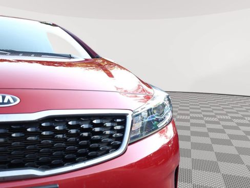 Used 2018 Kia Forte S w/ S Technology Plus Package FWD image 10