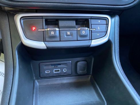Used 2022 GMC Terrain SLT w/ Tech Package AWD/4WD image 70