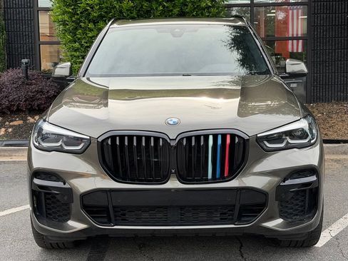 Used 2023 BMW X5 sDrive40i w/ M Sport Package RWD image 3