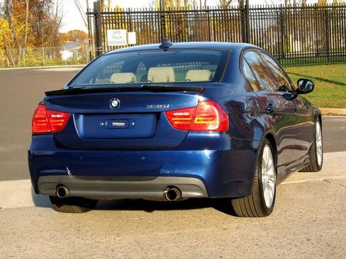 Used 2011 BMW 335i Sedan image 8