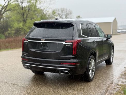 Used 2023 Cadillac XT6 Premium Luxury AWD/4WD image 6