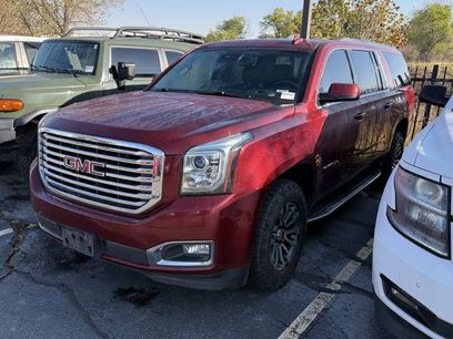 Used 2017 GMC Yukon XL SLT
