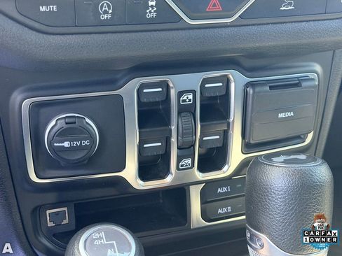 Certified 2024 Jeep Wrangler Unlimited Sport AWD/4WD image 28