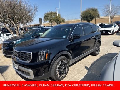 Used 2024 Kia Telluride S w/ S Sunroof Package