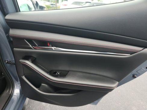New 2025 MAZDA MAZDA3 Carbon image 28