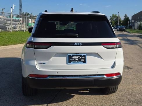 Used 2024 Jeep Grand Cherokee Limited 4xe AWD/4WD image 12