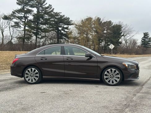 Used 2018 Mercedes-Benz CLA 250 4MATIC image 7