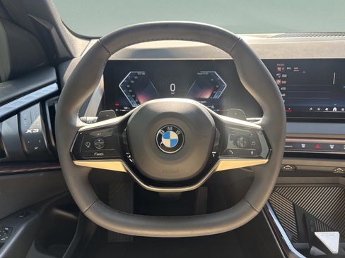 Used 2025 BMW X3 xDrive30i w/ Convenience Package image 9