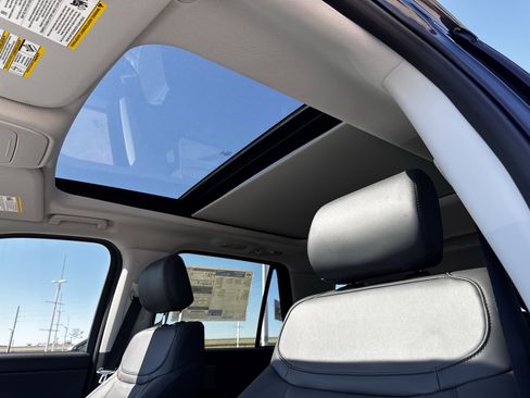 New 2026 Ford Expedition Active image 22