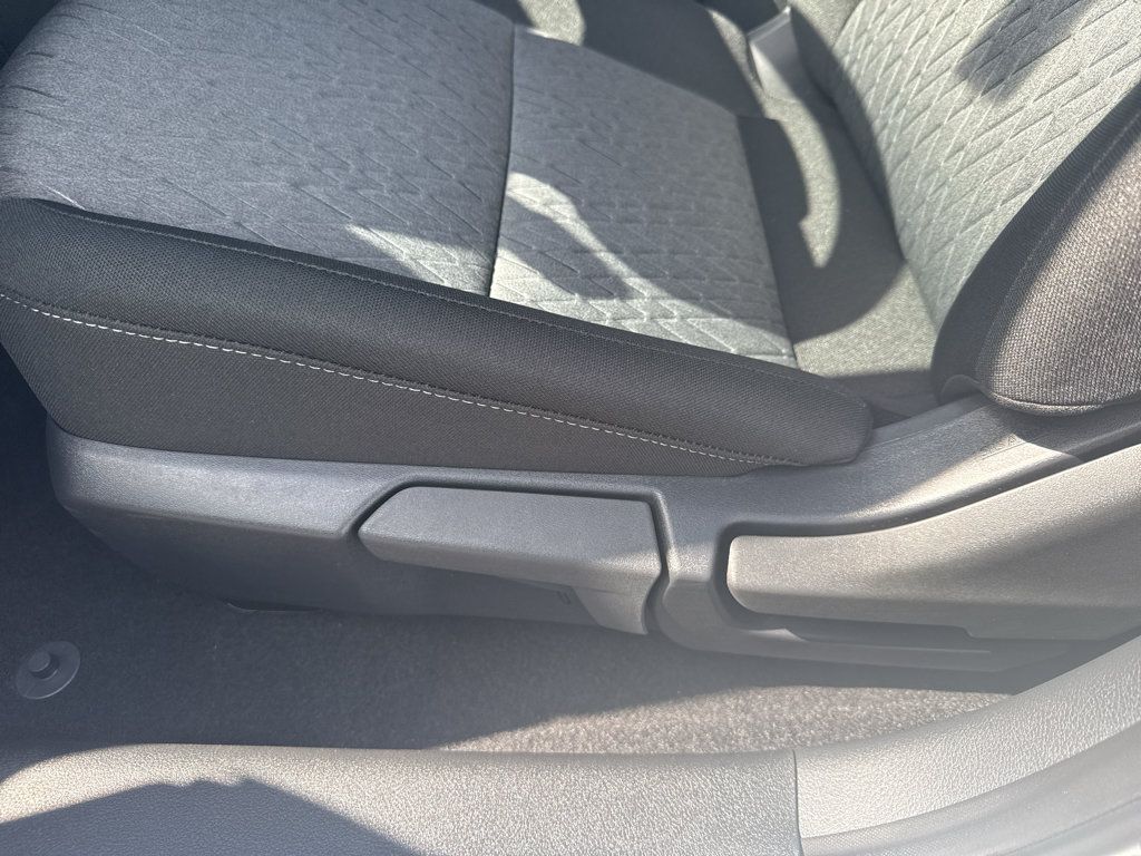 New 2027 Nissan Sentra SV FWD image 14