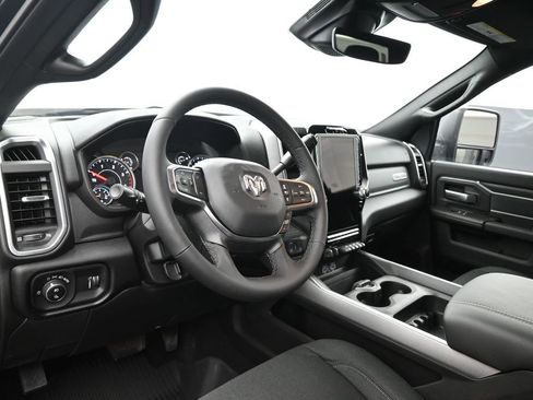 New 2026 RAM 2500 Lone Star AWD/4WD image 9