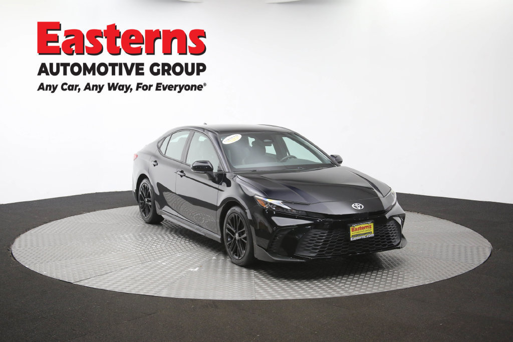 Used 2025 Toyota Camry SE FWD image 51