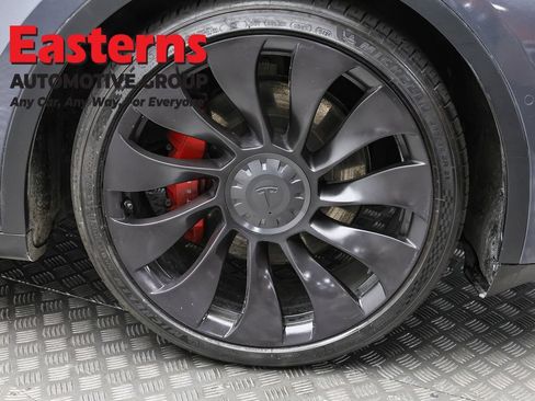 Used 2022 Tesla Model Y Performance AWD/4WD image 25
