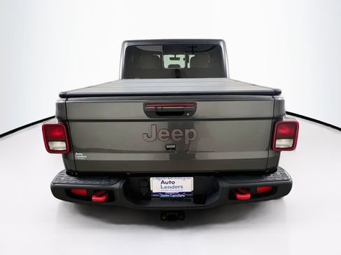Used 2023 Jeep Gladiator Rubicon w/ Cold Weather Group AWD/4WD image 6