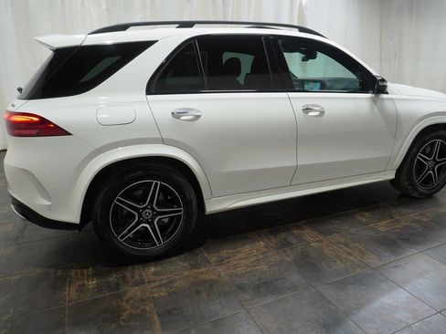 Used 2024 Mercedes-Benz GLE 450 4MATIC image 4