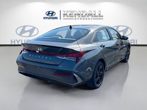 New 2026 Hyundai Elantra Sport image 6