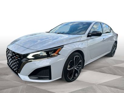 Used 2024 Nissan Altima 2.5 SR