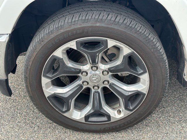 Used 2021 RAM 1500 Limited AWD/4WD image 13
