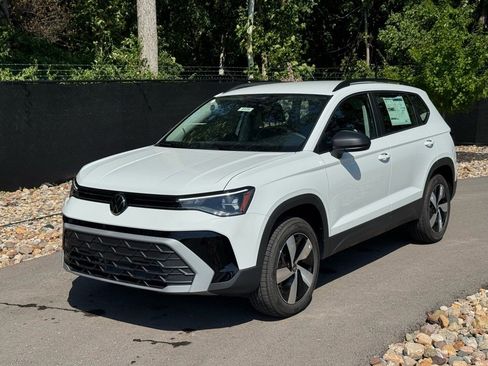 New 2025 Volkswagen Taos S image 1