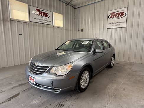 Used 2008 Chrysler Sebring Touring FWD image 13