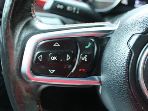 Used 2018 Jeep Wrangler Unlimited Rubicon AWD/4WD image 25