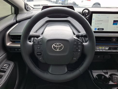Certified 2025 Toyota Prius Limited w/ Limited Premium Package AWD/4WD image 21