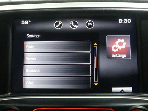 Used 2015 GMC Sierra 1500 SLE w/ SLE Value Package image 38