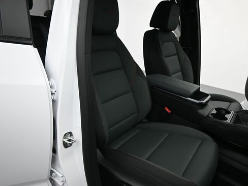 New 2026 GMC Terrain AT4 w/ Convenience Package III image 28