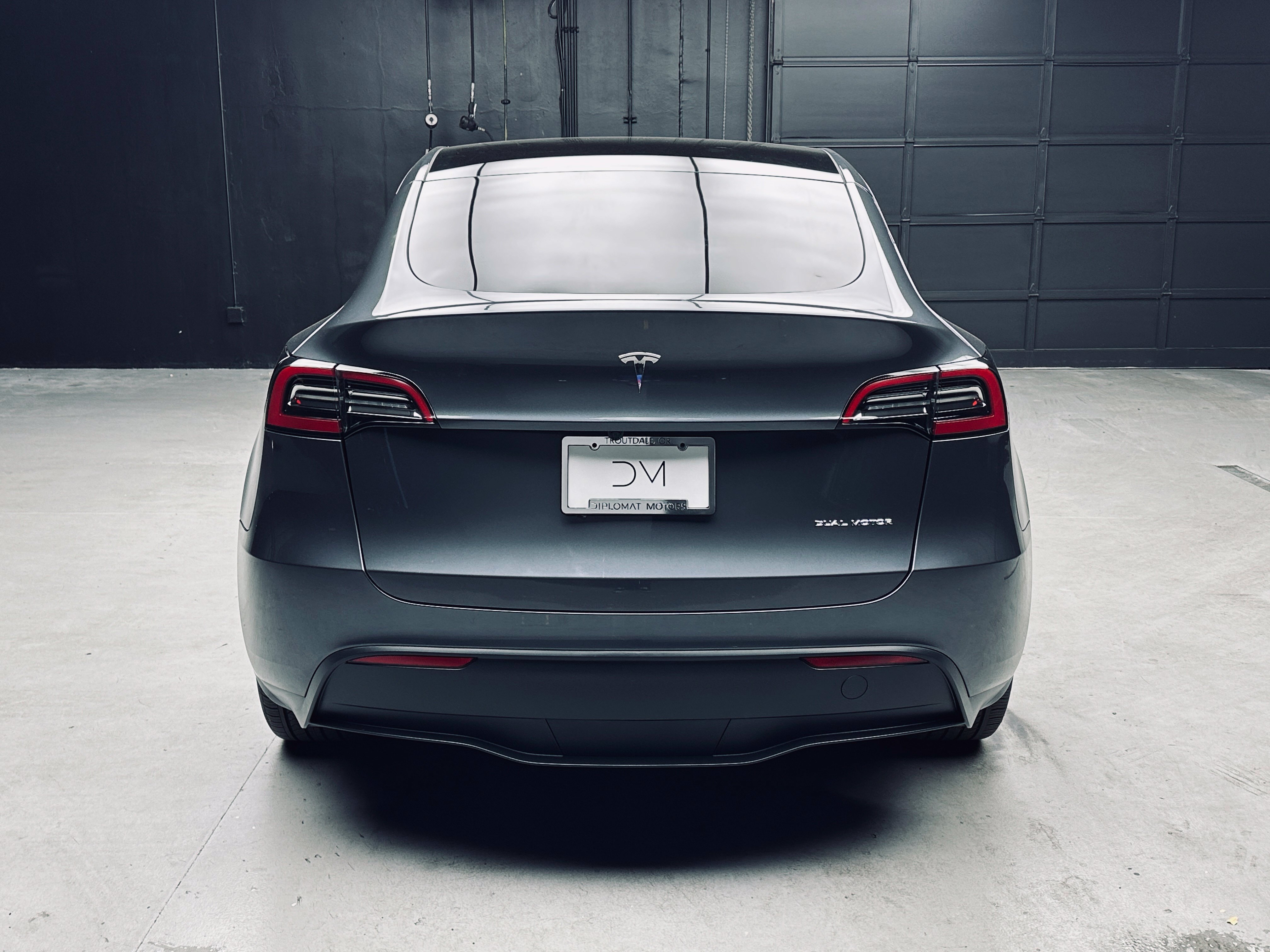 Used 2023 Tesla Model Y Long Range AWD/4WD image 6