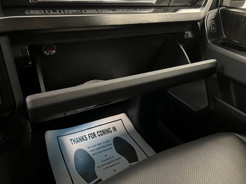 Used 2024 Ford F350 Lariat image 45