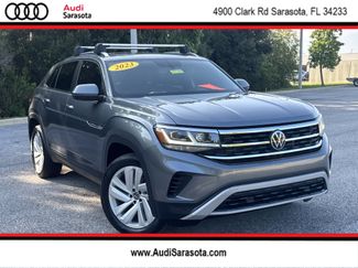Used 2023 Volkswagen Atlas Cross Sport SE w/ Panoramic Sunroof Package FWD video 1