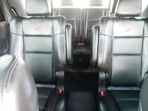 Used 2024 Dodge Durango GT AWD/4WD image 13