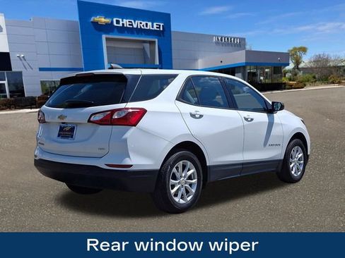 Used 2019 Chevrolet Equinox LS AWD/4WD image 25