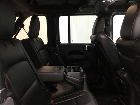 Used 2021 Jeep Wrangler Unlimited Rubicon AWD/4WD image 15