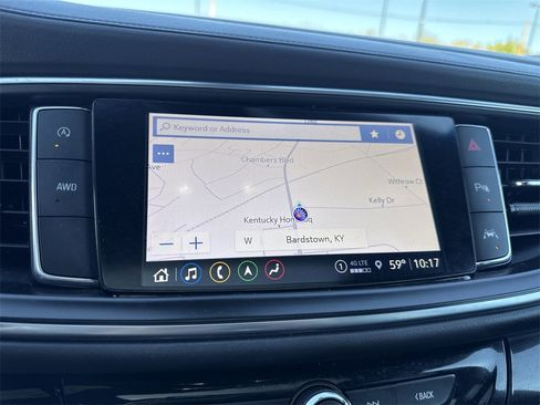 Used 2022 Buick Enclave Avenir image 18