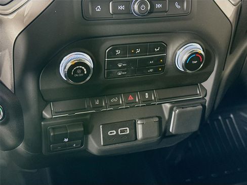 New 2025 GMC Sierra 2500 Pro w/ Convenience Package image 10