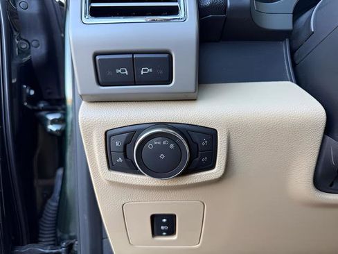 Used 2016 Ford F150 Lariat w/ Equipment Group 502A Luxury image 16