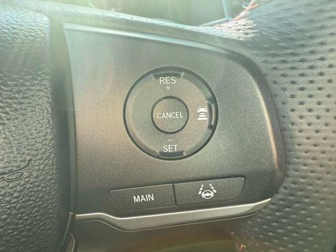 Used 2022 Honda Passport TrailSport image 17