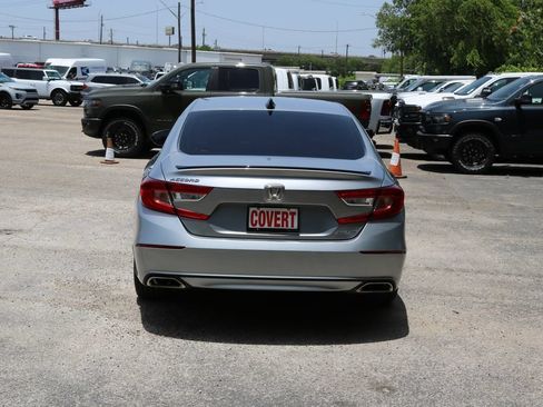 Used 2022 Honda Accord Sport image 4
