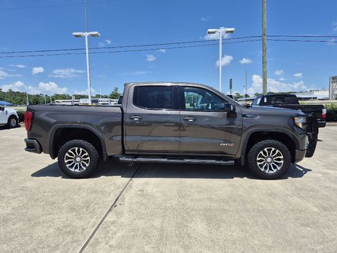 Used 2020 GMC Sierra 1500 AT4 w/ AT4 Premium Package AWD/4WD image 16