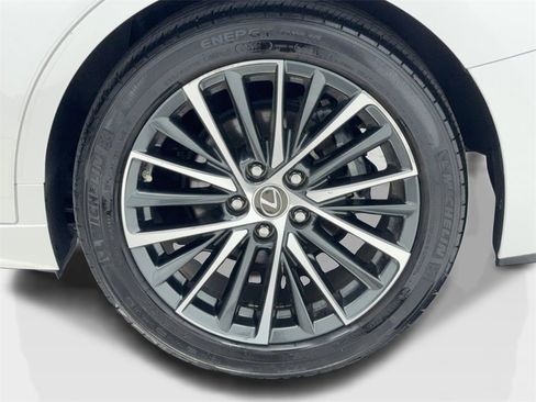 Used 2022 Lexus ES 350 w/ Premium Package image 50